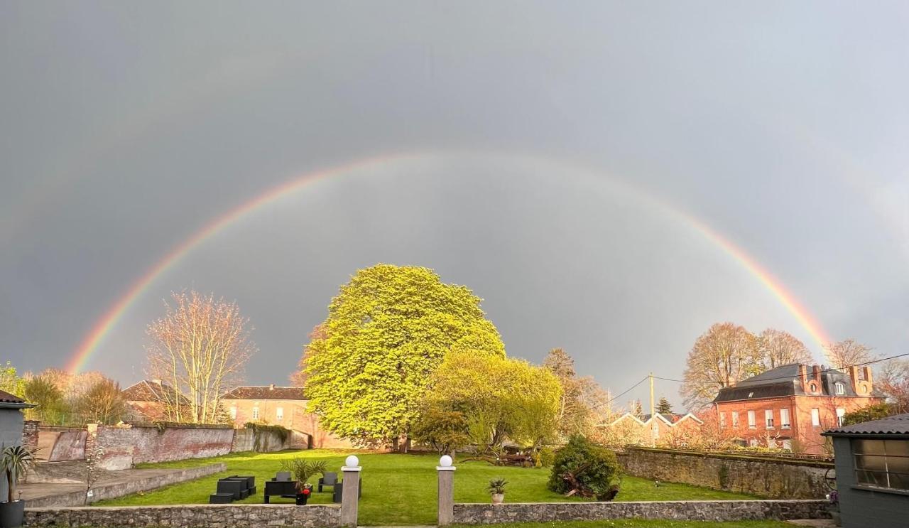 Domaine Des Anges Bed & Breakfast Avesnes-sur-Helpe Dış mekan fotoğraf