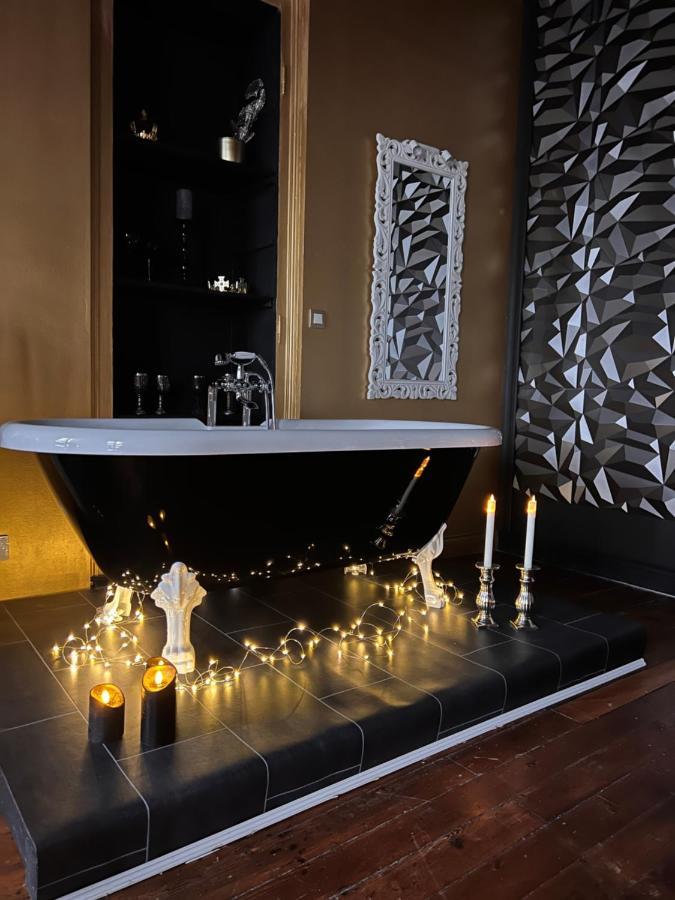 Domaine Des Anges Bed & Breakfast Avesnes-sur-Helpe Dış mekan fotoğraf