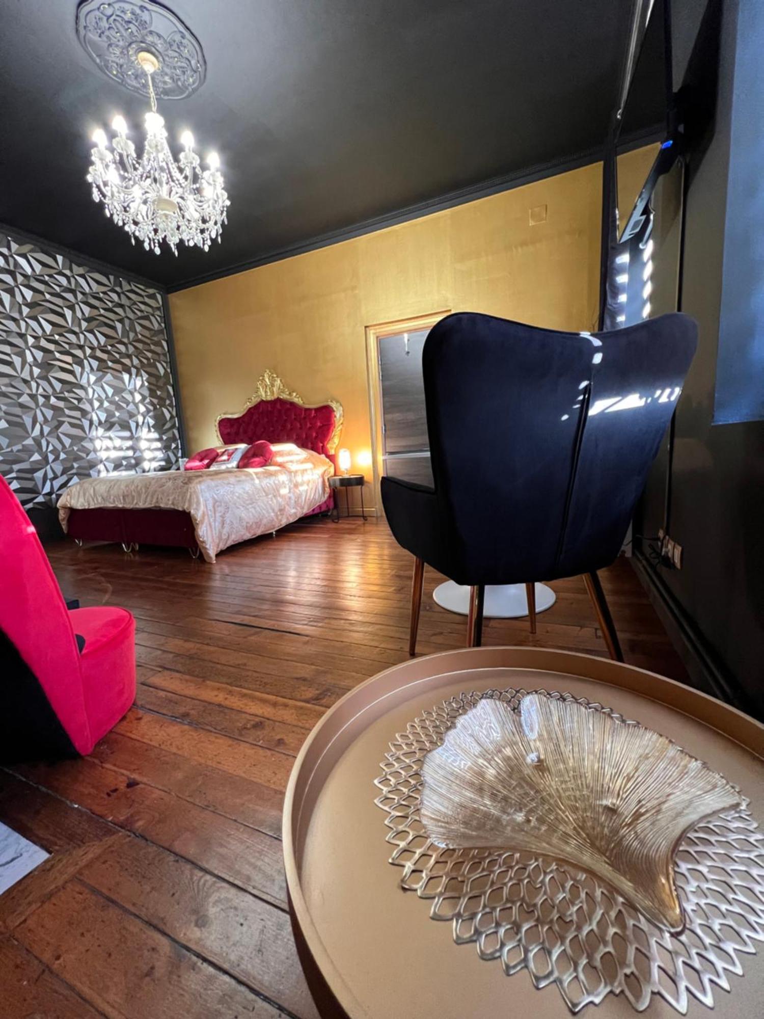 Domaine Des Anges Bed & Breakfast Avesnes-sur-Helpe Dış mekan fotoğraf