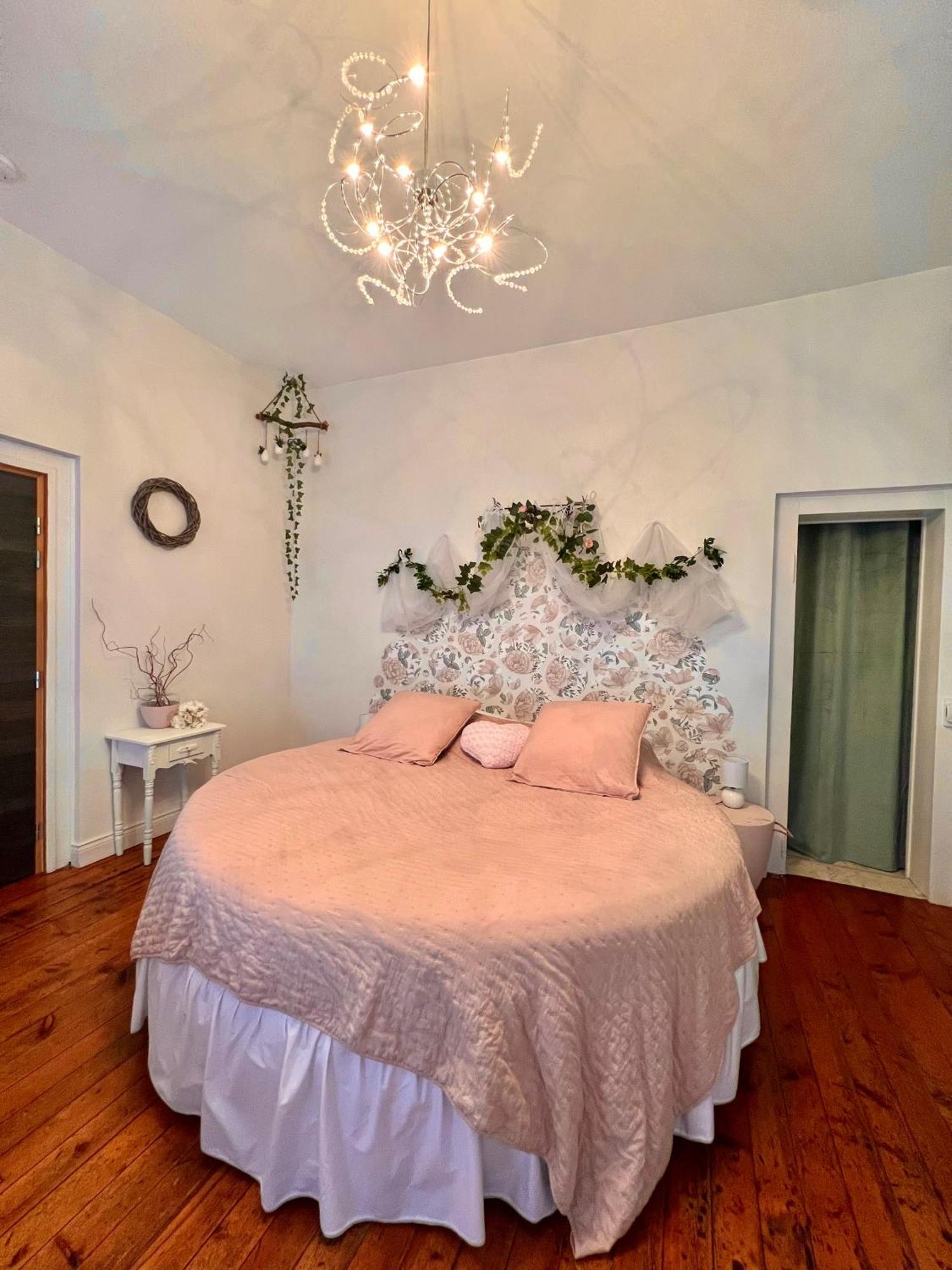 Domaine Des Anges Bed & Breakfast Avesnes-sur-Helpe Dış mekan fotoğraf