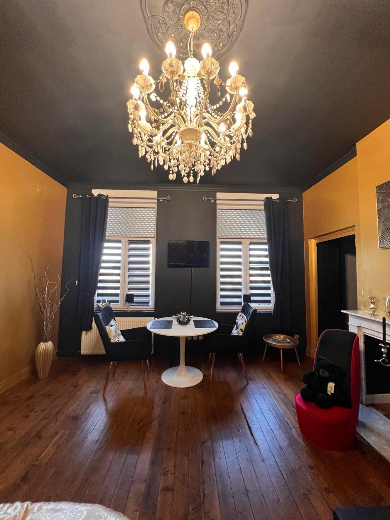 Domaine Des Anges Bed & Breakfast Avesnes-sur-Helpe Dış mekan fotoğraf